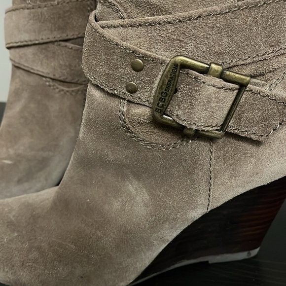 Bcbg generation sure mocha wedge boots - Picture 2 of 5